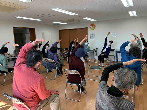 「睡眠について」の健康講座の様子1